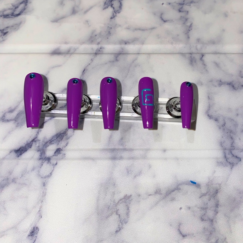 Karl Jacobs Press on Nails